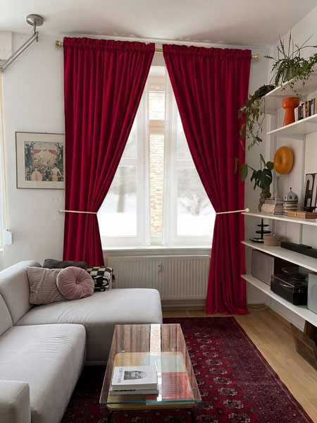 Prévisualisation couleur rideau dans une salle à manger réelle avec DecorViz